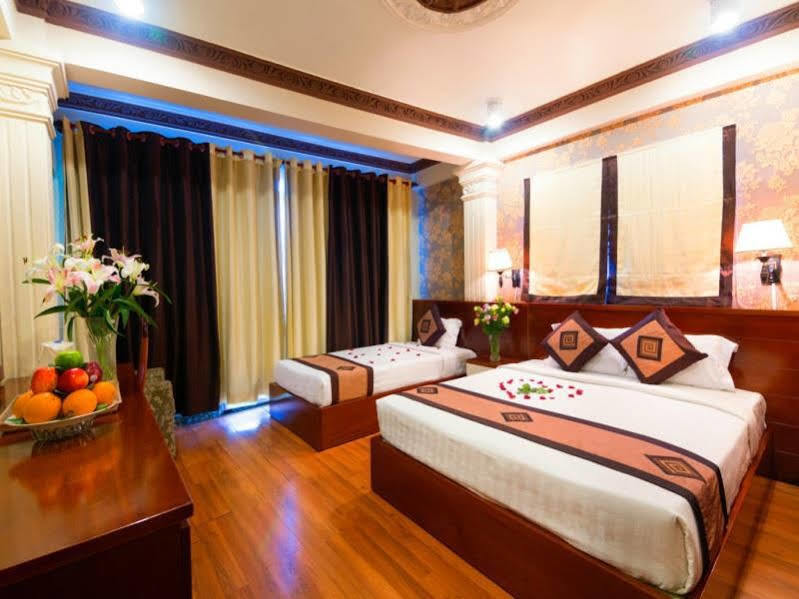 Cosmo Square Hotel Ho Şi Min Dış mekan fotoğraf
