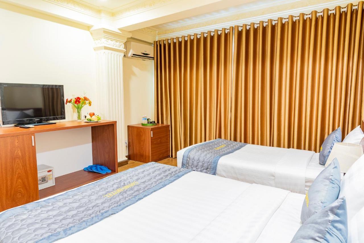 Cosmo Square Hotel Ho Şi Min Dış mekan fotoğraf