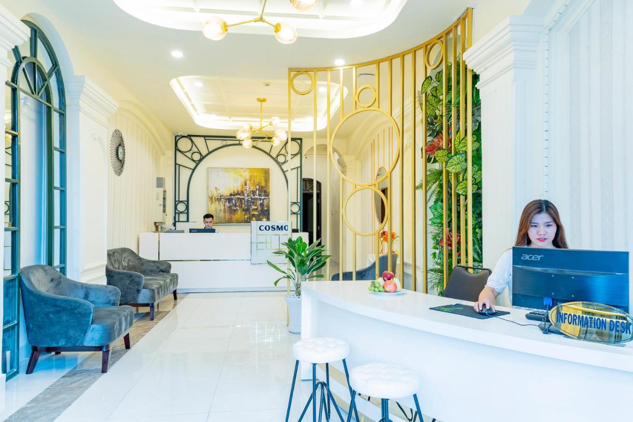 Cosmo Square Hotel Ho Şi Min Dış mekan fotoğraf